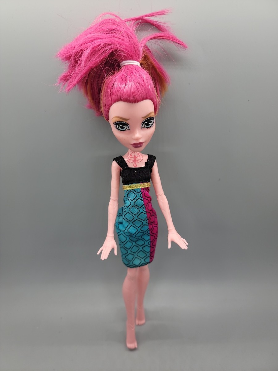 高井俐香 16種コンプ MONSTER GROOVE Monster High G3 Buried Secrets: Cozy Creepover CLAWDEEN WOLF Doll