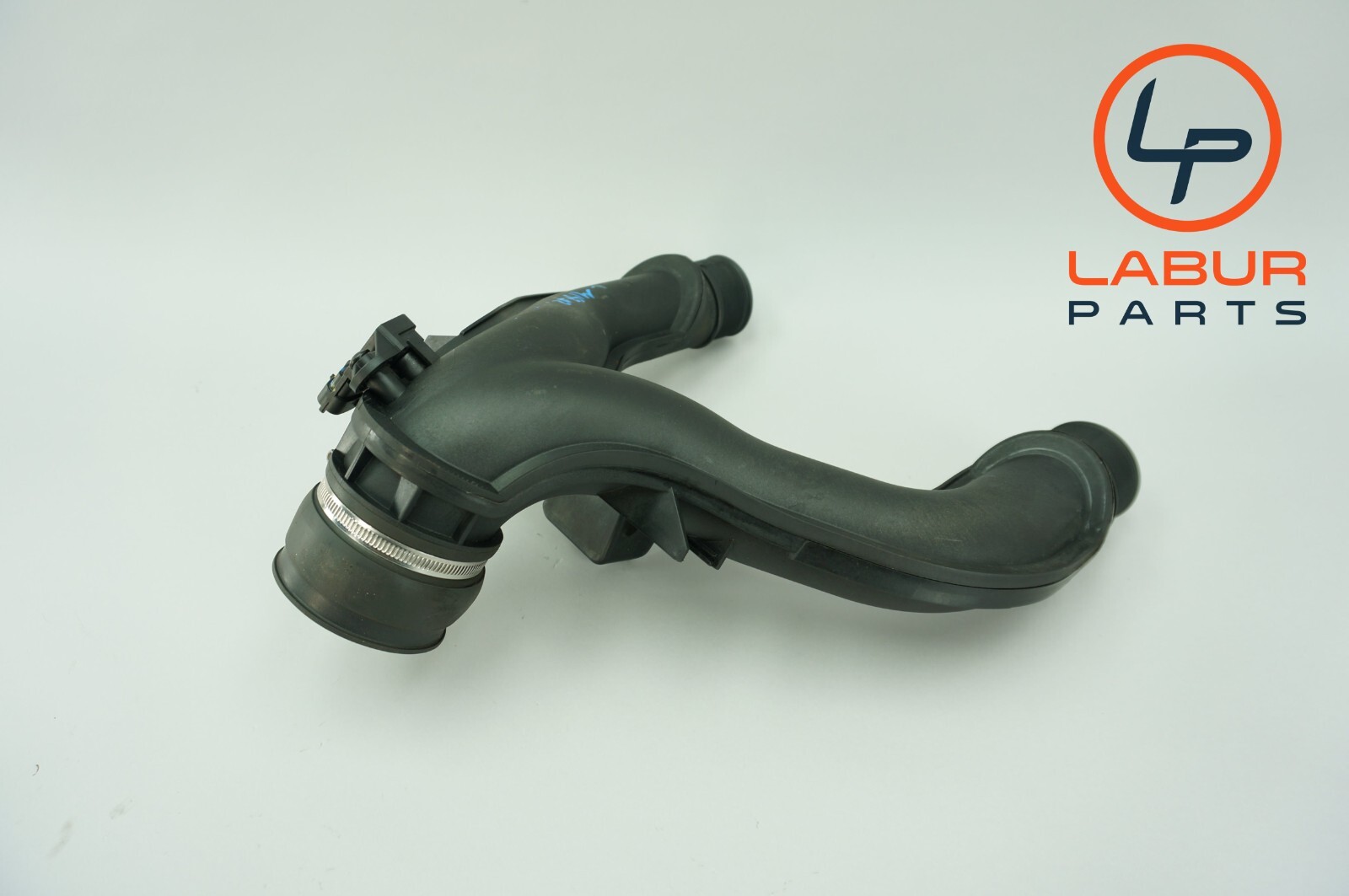 M157 Maserati Ghibli Quattroporte 14-17 3.0L Air Intake Duct Pipe Hose Z5685
