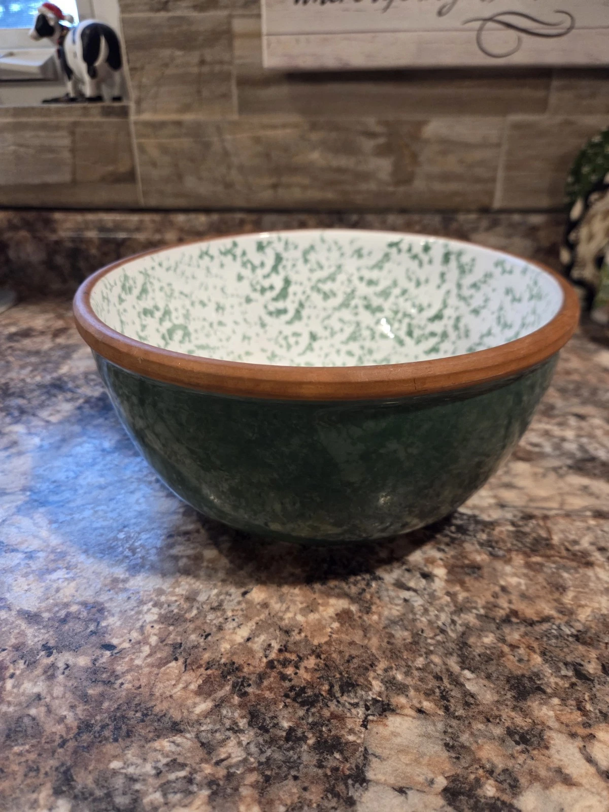 Nesting Bowl Sponge Ware Speckled Clay Pottery Mixing Bowl Green 8 3/4"