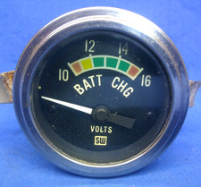 Vintage 1970s Stewart Warner Battery Charge Volts Gauge 2-116 Usa Made