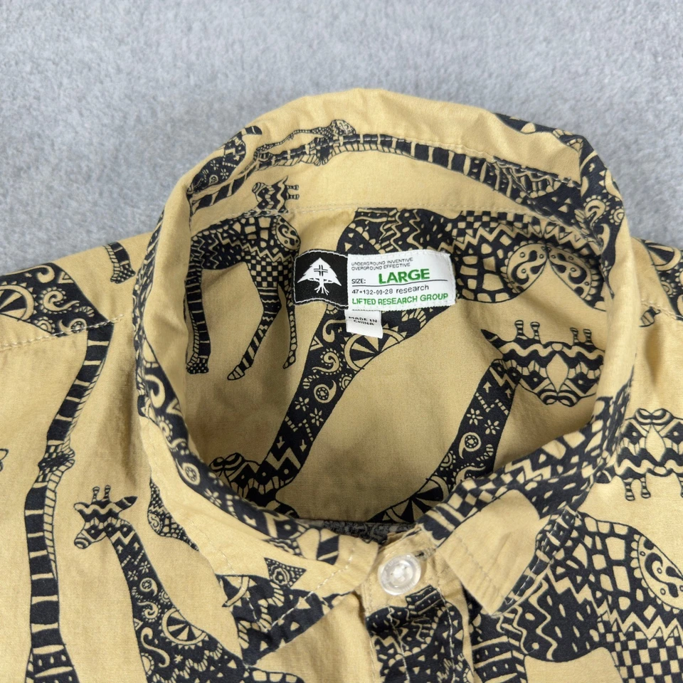 Camisa Lifted Research Group LRG Hombre Grande Bronceada Negra Jirafa Estampado Animal Botón Foto 2 de 4