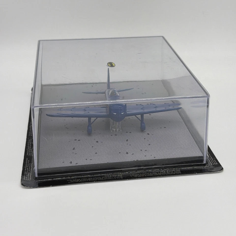 Eaglemoss DC Batman Automobilia Magazine Detective Comics #54 Batplane - Image 4 of 4