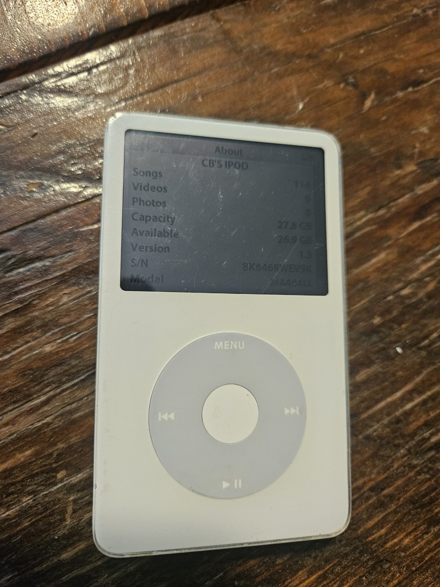 iPod Classic 5.5世代　AM444J The iPod Classic 5.5 - 18 years later - YouTube