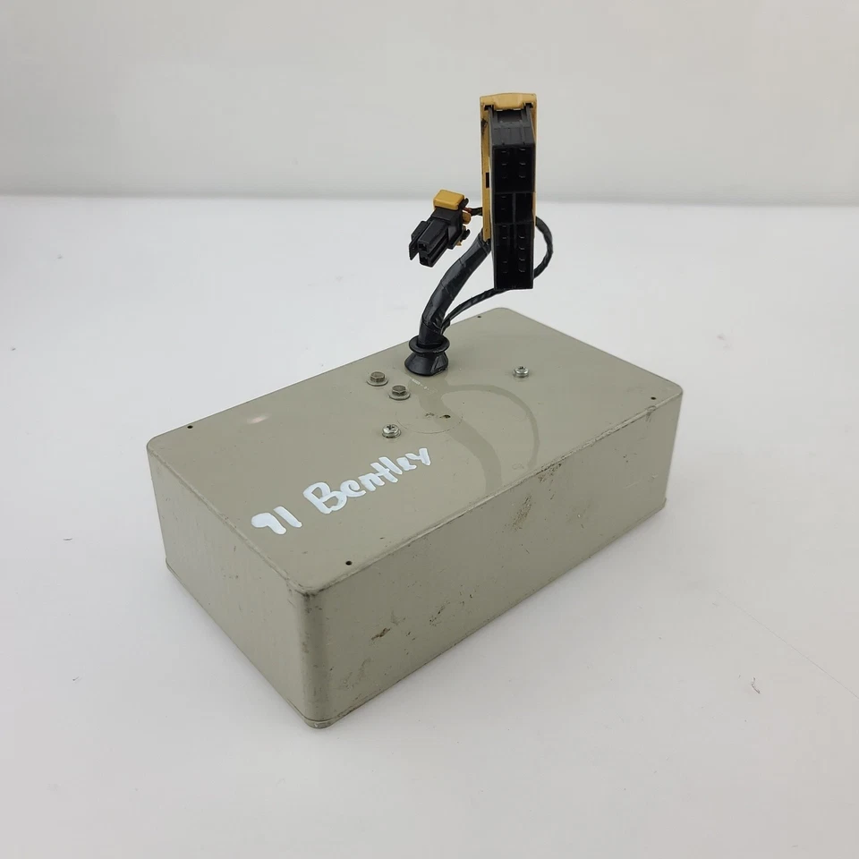 1980-2003 Bentley Arnage Rolls-Royce Silver Spirit Spur Alarm CDL Module UD73293 - Image 3 of 4