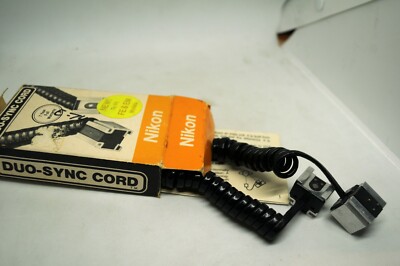 Nikon duo synch cord hot shoe cold shoe  new old stock nos (e-74)