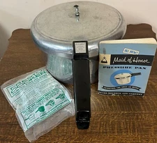 Sears & Roebuck Maid Of Honor 6 Qt Pressure Pan Model 620.620 w/Instruction Book