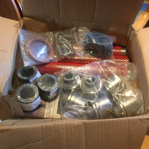 Job lot - Wilden M4 pump repair kit, various parts, New - Picture 2 of 9