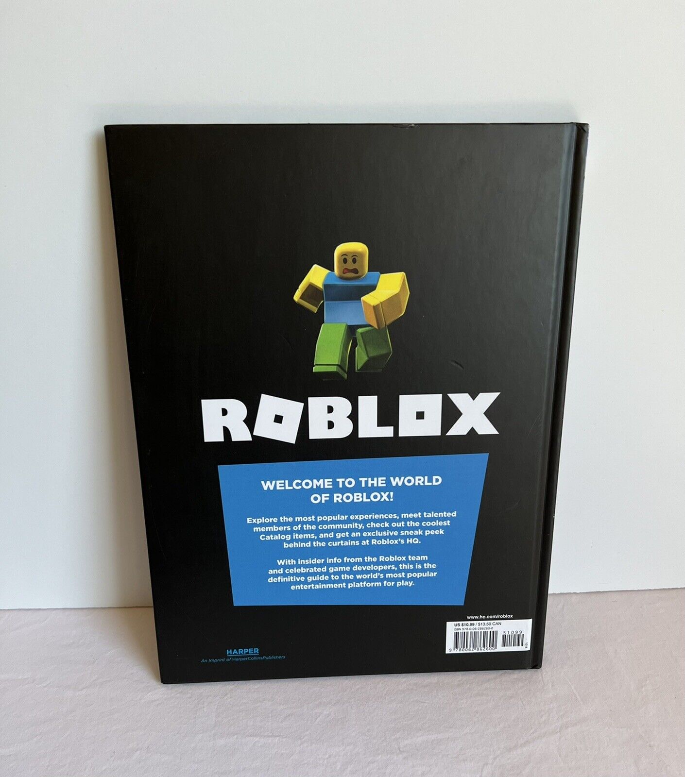 Inside the World of Roblox: Official Roblox Books (HarperCollins