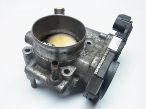 Drosselklappe Bosch Original Opel Astra J Insignia Mokka Zafira 1,6i 55561495