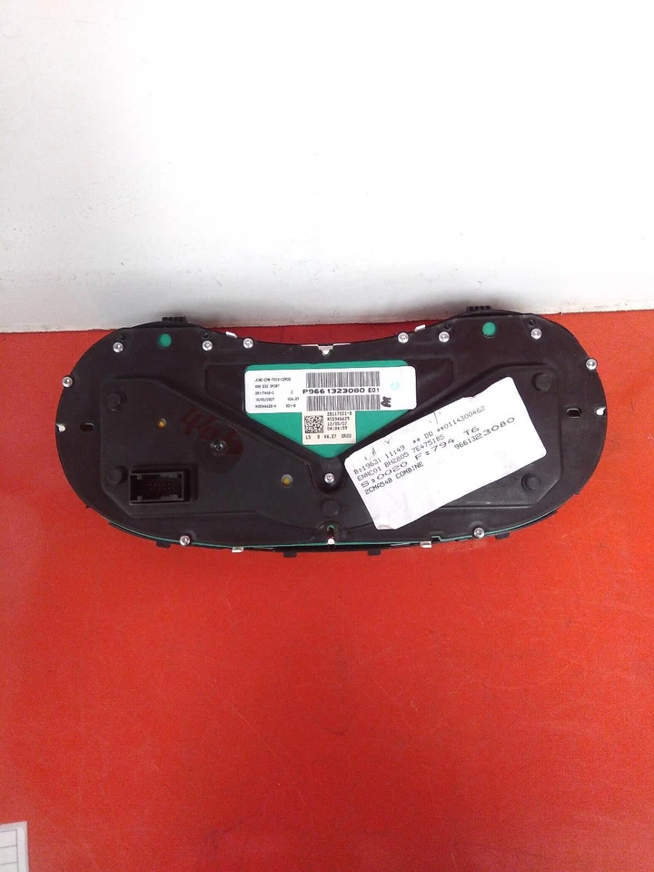 CUADRO DE INSTRUMENTOS PEUGEOT 307, VIN#...3CNFUF, 12/01-12/09 Foto 4 de 4