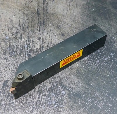 SANDVIK PARTING & GROOVING TOOL HOLDER -  TLRR-163D