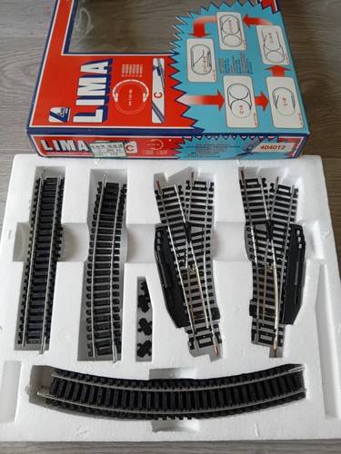 Scatola di binari LIMA scala HO 1:87 referenza 404012 tracciato C Standard | Condition: Usato