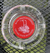 Vintage MARK TWAIN RIVERBOAT EMPIRE STATE BUILDING ASHTRAY Glass Collectible