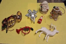 Lot of 7 - assortment of various Christmas Ornaments - some vintage