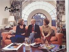 BARBARA WALTERS SIGNED 8x10 PHOTO BECKETT BAS COA AUTOGRAPH THE VIEW