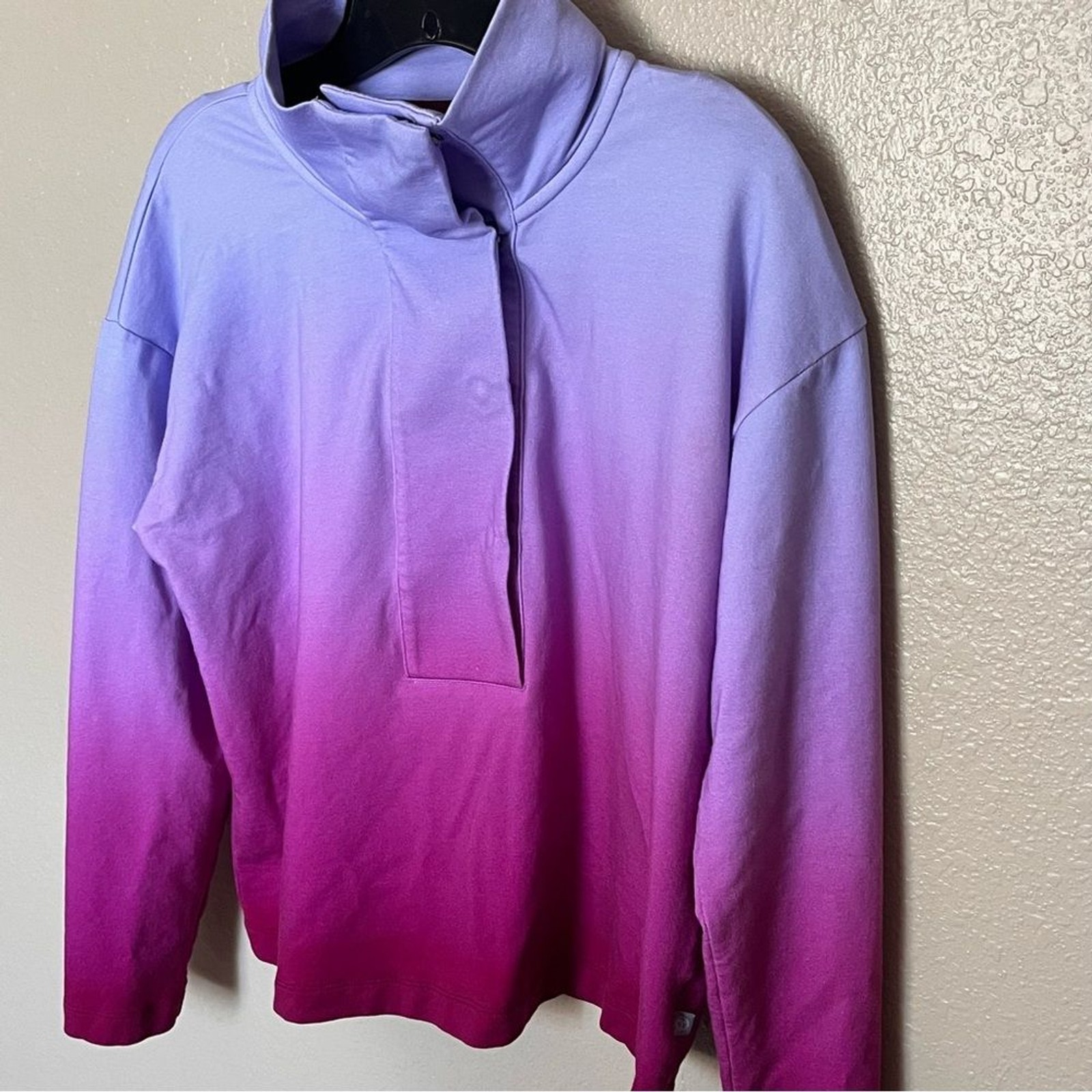 Talbots Snap Placket Pullover Shirt Top Ombré Bur… - image 5