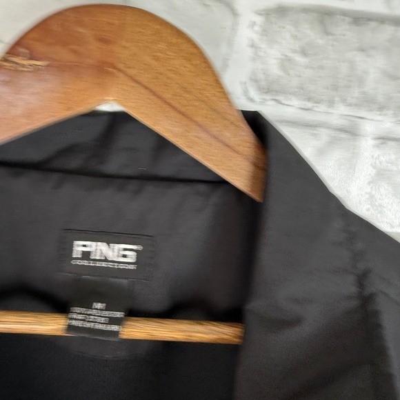 PING Solid Black Full Zip Polyester Vented Windbr… - image 2