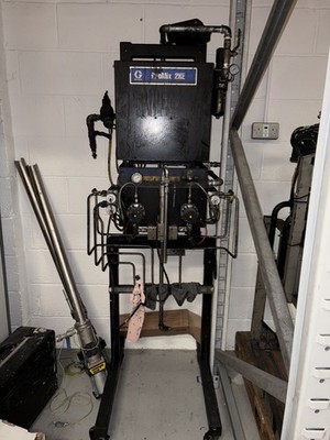 Graco ProMix 2KE (Metered) - gebraucht in gutem Zustand / regelmäßig gewartet