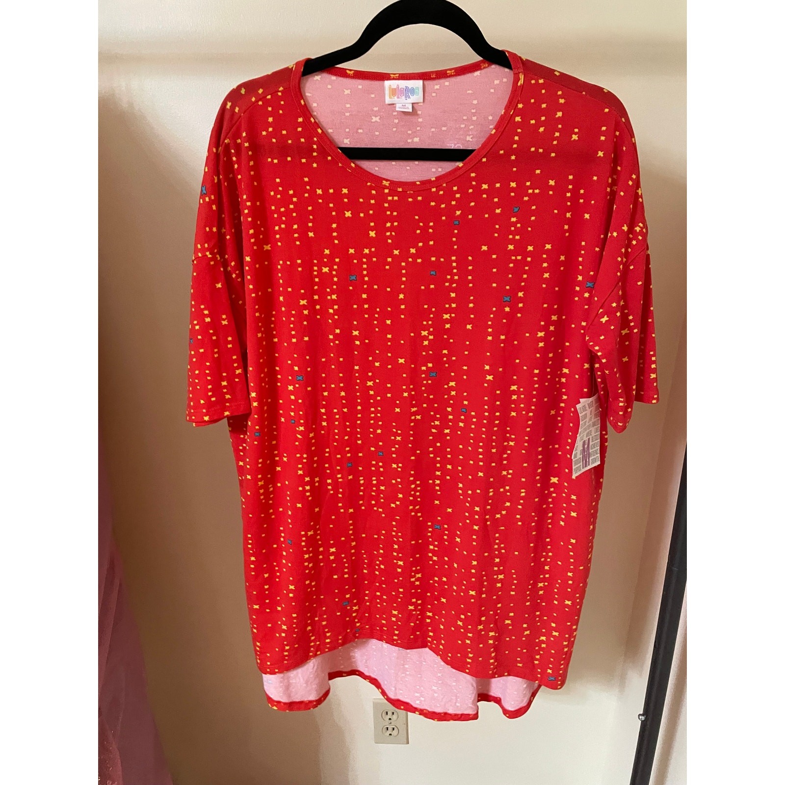 NWT Lularoe Womens Medium Top Irma Tunic Shirt Stretch Red Yellow 1/2 Sleeve
