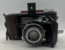 Zeiss Ikon iKonta 521/2 Camera with leather case Good Condition Untested