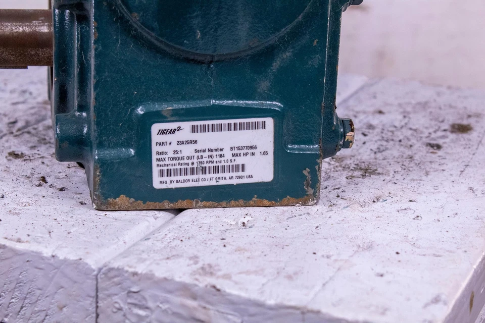 Dodge Tigear-2 23A25R56 Right Angle Worm Gear Reducer - Image 3 of 4