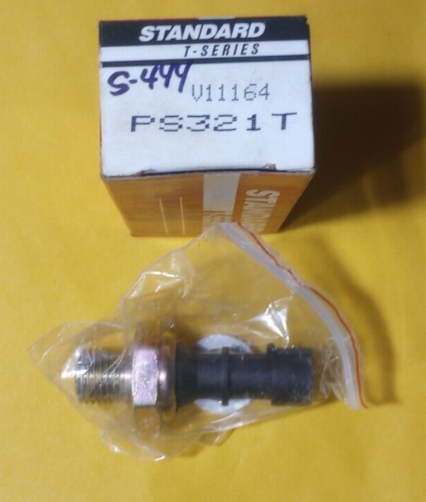 Standard NOS Chevy Daewoo Isuzu Saab Oil Pressure Switch PS321T (S