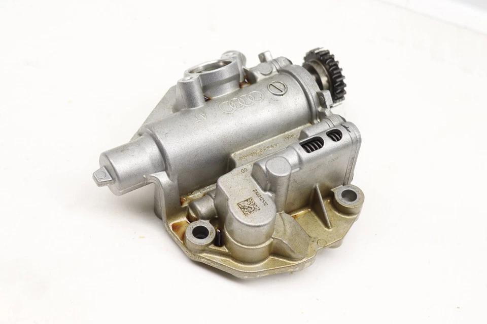 2019-2024 PORSCHE MACAN 2.0L - Engine OIL PUMP 06H115105GD - Image 2 of 4