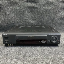 Sony SLV-688HF VCR VHS Video Cassette Recorder w/ AV Cables Tested No Remote 118