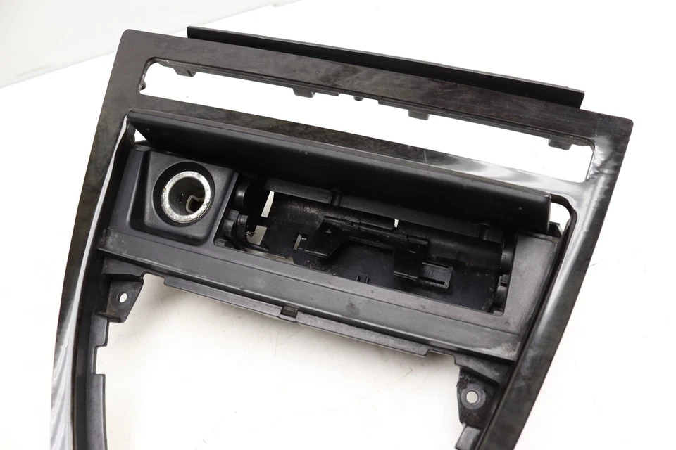 BMW 650I 2007-2010 4,8 L - consola central delantera embellecedor con cenicero 7009312 Foto 3 de 4