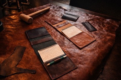 Tour-Style Flip Leather Scorecard Holder/Yardage Book Cover