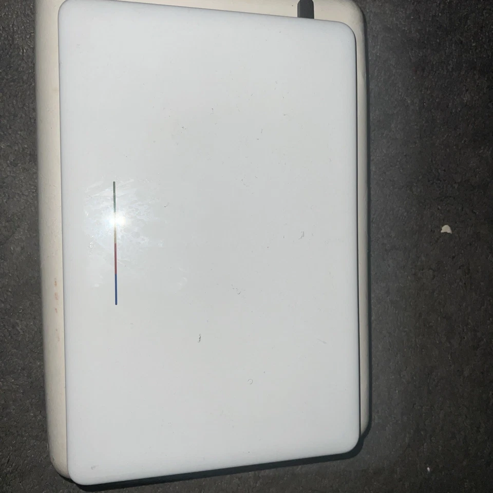 HP Chromebook 11 11.6in. (16GB, Samsung Exynos 5 Dual, 1.7GHz, 2GB) Chromebook - - Image 3 of 4