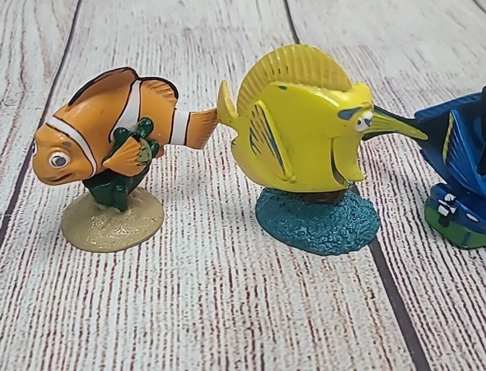 Disney Pixar Buscando a Nemo Figuras Juguetes Pasteles Toppers Lote de 6 Nemo Marlin Dory Foto 2 de 4