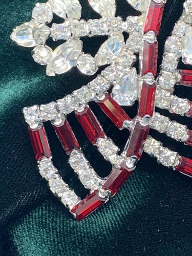 Juego de pendientes broche baguettes de diamantes de imitación rojos marquesa y piedras transparentes redondas de colección - Imagen 16 de 24