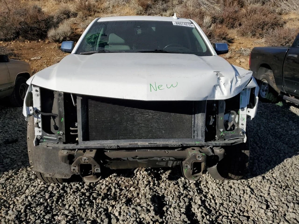 Used Fuel Pump Control Module fits: 2017 Chevrolet Tahoe Fuel Pump LH frame rail Foto 2 de 4