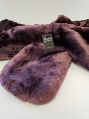 00’s Archive PPFM Scalf Stole 00's Archive PPFM Scalf Stole NWT VTG 2000s FAUX-FUR STOLE