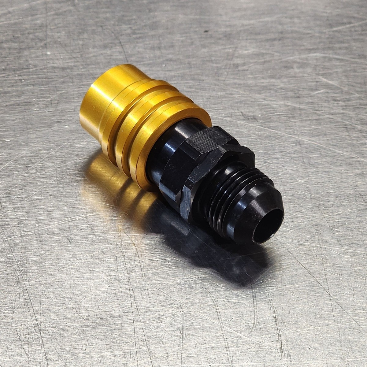 Jiffy-Tite -8AN 3/4-16 3000 Series quick-connect fluid fitting