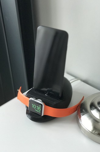 iPhone and Apple watch charging dock with passive speaker design - Picture 2 of 12