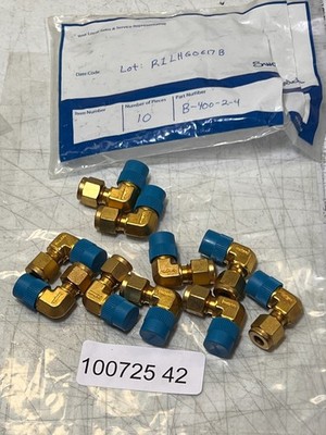 QTY 10 Swagelok Brass Elbow Fittings,  1/4'' OD Tube x 1/4'' Male NPT,  B-400-2-4