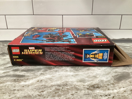 Lego Marvel Wolverine's Chopper Showdown (6866) - Picture 11 of 13