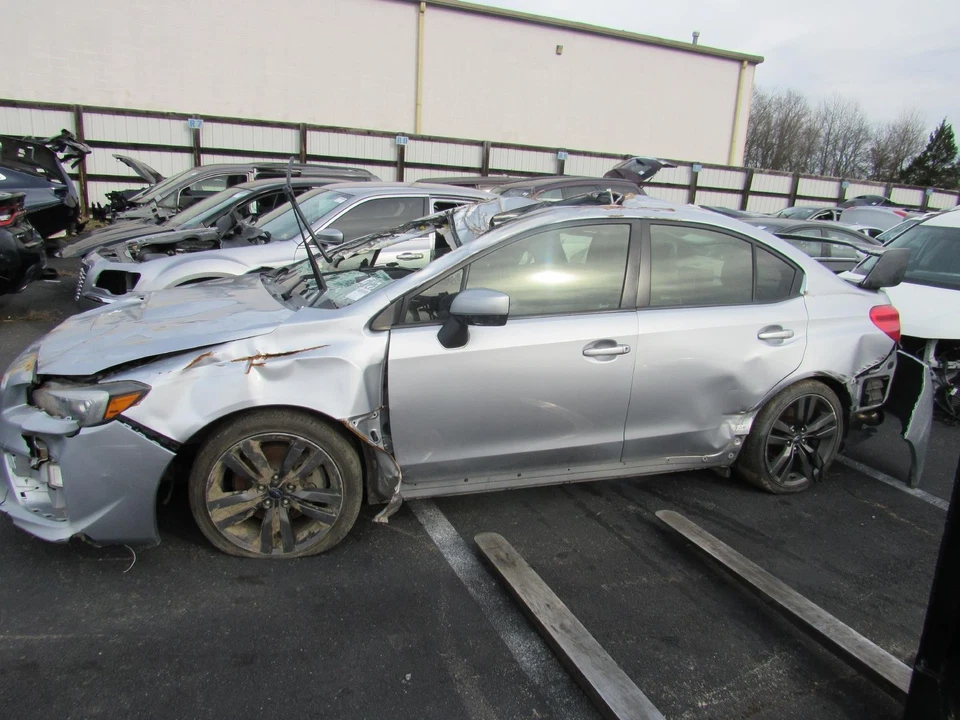 GLOVE BOX 15 16 SUBARU WRX - Imagem 2 de 4