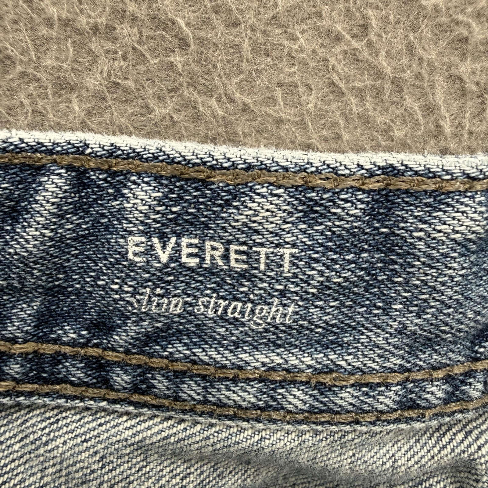 AG Adriano Goldschmied Everett Jeans Mens 33x32 Light Wash Blue Slim Straight thumbnail 3