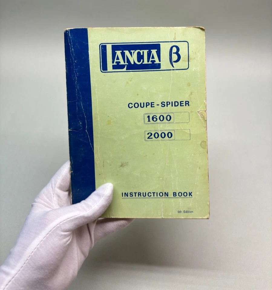 LANCIA BETA COUPE SPIDER 1600 2000 LIBRETTO USO MANUTENZIONE LINGUA INGLESE 1976 - Immagine 2 di 4