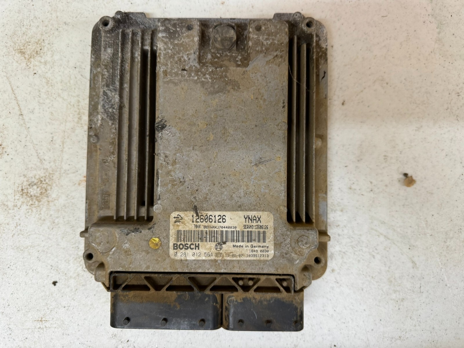 2006 2007 LBZ Duramax ECM ECU PCM Engine Computer 12606126 OEM Bosch 06