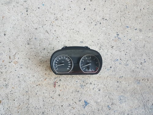 BMW 1er E81 E82 E87 E88 LCI 118i 120i Tacho Kombiinstrument Benzin 9220943