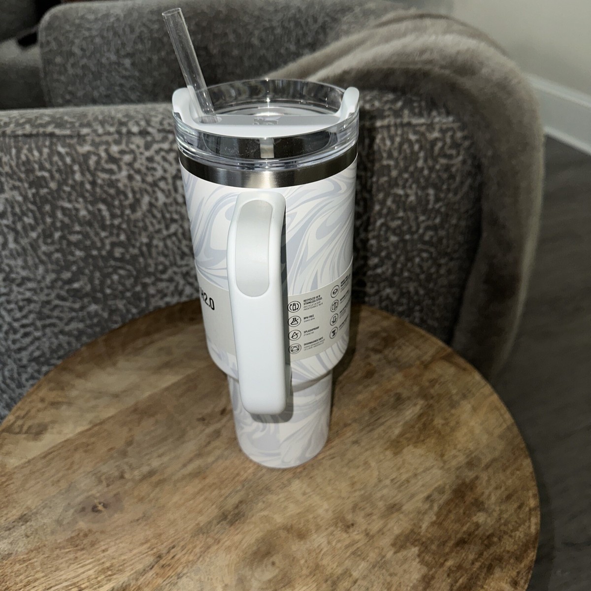 Stanley Quencher POLAR SWIRL Tumbler H2.0 Flowstate 40 oz. -SHIPS