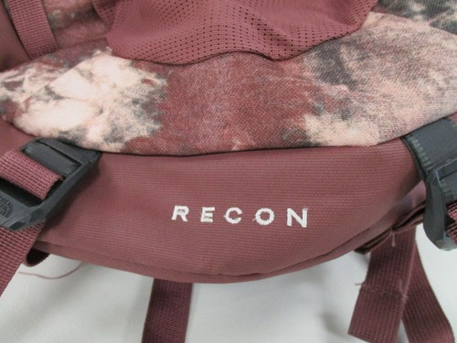 THE NORTH FACE WOMEN'S RECON BACKPACK WILD GINGER / GLACIER DYE PRINT NF0A52SU - 第 3/12 張圖片