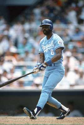 Willie Wilson Kansas City Royals bats v New York Yankees duri- Baseball Photo 1