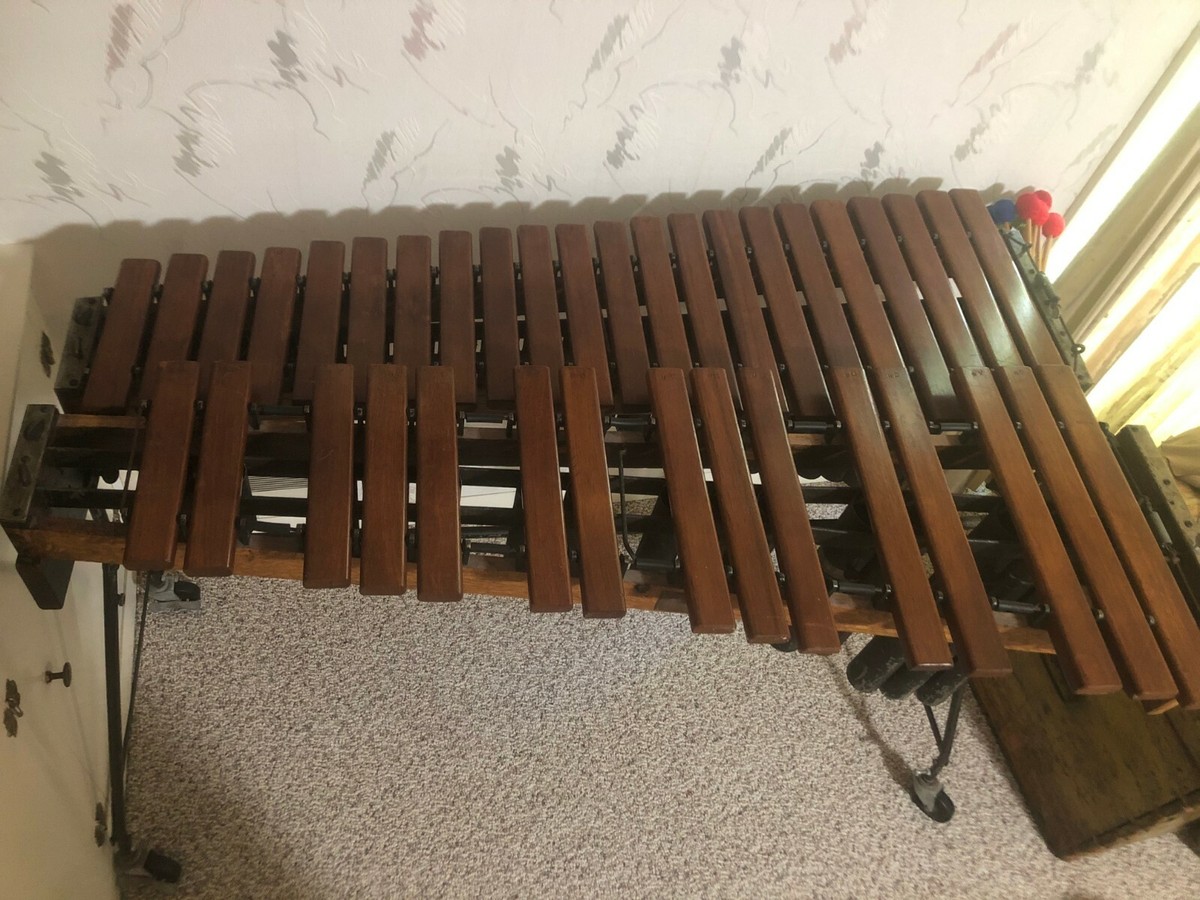 Deagan Rosewood Marimba No 350 Early 1900s (1918-1925) + 5 pairs