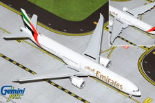 Emirates 777-300ER Flaps Down A6-END Gemini Jets GJUAE2068F Scale 1:400 IN STOCK