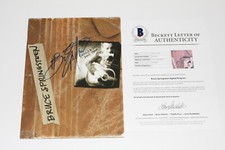BRUCE SPRINGSTEEN SIGNED 2005 DEVILS & DUST TOUR PROGRAM BECKETT COA BORN TO RUN